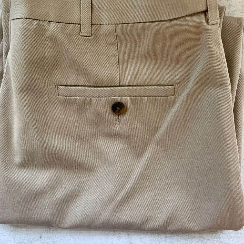 Haggar Mens Dress Pants 36x32 Khaki Flat Front Expandable Waist Cotton‎